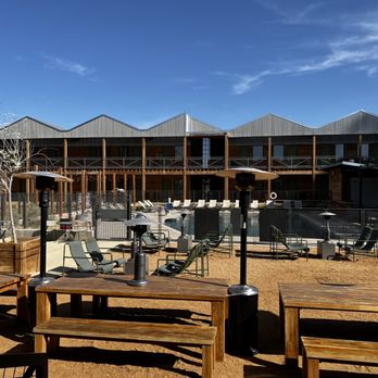 Cotton Court - Hotels Near Me - Lubbock, Texas