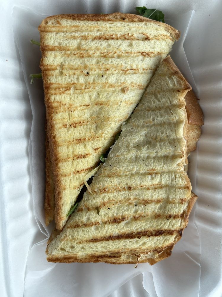 Loblolly Coffee House & Cafe Logo