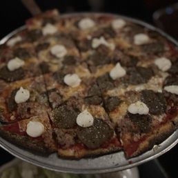 Old Chicago Cracker Thin (meatballs, Italian sausage, ricotta) Old Chicago Cracker Thin (meatballs, Italian sausage, ricotta)