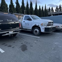 Grocery Outlet - Towing company