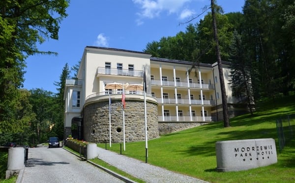 Modrzewie Park Hotel & SPA by null