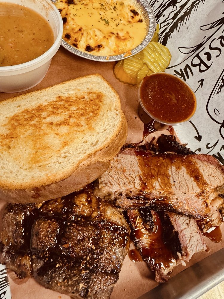 Browns BarBQ Logo