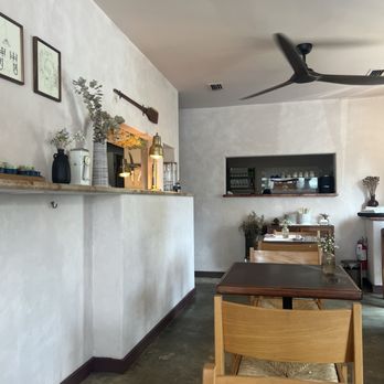 TINA IN THE GABLES - Updated October 2025 - 74 Reviews & 204 Photos