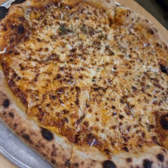 3 Sons Brewing - New Yorker pizza - Breweries Near Me - Dania Beach, Florida