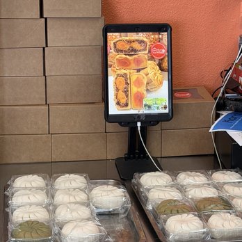 Tu To Bakery - Bakeries Near Me - Westminter , California