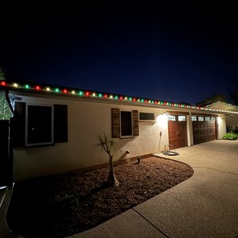 Encinitas Christmas Lights - Multi-color Christmas light installation in Olivenhain - Holiday Decorating Services Near Me Encinitas Christmas Lights - Multi-color Christmas light installation in Olivenhain - Holiday Decorating Services Near Me