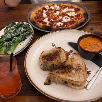 Craft House At Corque - Garlic Roasted Broccolini, The Spicy Pig pizza, Short Rib Grilled Cheese - New American Near Me - Solvang, California Craft House At Corque - Garlic Roasted Broccolini, The Spicy Pig pizza, Short Rib Grilled Cheese - New American Near Me - Solvang, California