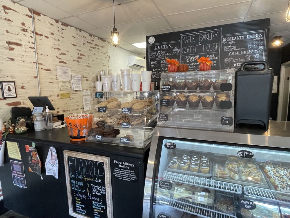 MAPLE BAKERY & COFFEE HOUSE Updated October 2024 12 Reviews 908
