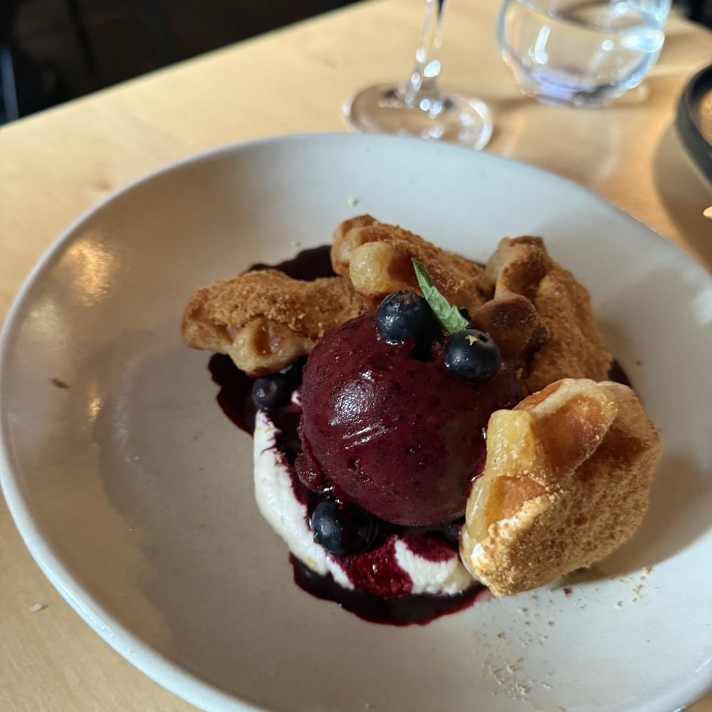 Goosefeather - Dessert was on the house! - Cantonese Near Me - Tarrytown, New York Goosefeather - Dessert was on the house! - Cantonese Near Me - Tarrytown, New York