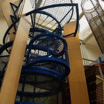 KidsQuest Children's Museum - The climbing area is a fun challenge for children. It is recommended for children four and older. - Children's Museums Near Me - Bellevue, Washington