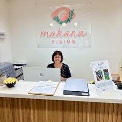 Makana Vision - Sweet Lee Anne at the front desk.