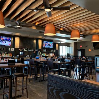 Cheddar's Scratch Kitchen - Beautiful dining area & bar - Comfort Food Near Me - Pembroke Pines, Florida Cheddar's Scratch Kitchen - Beautiful dining area & bar - Comfort Food Near Me - Pembroke Pines, Florida