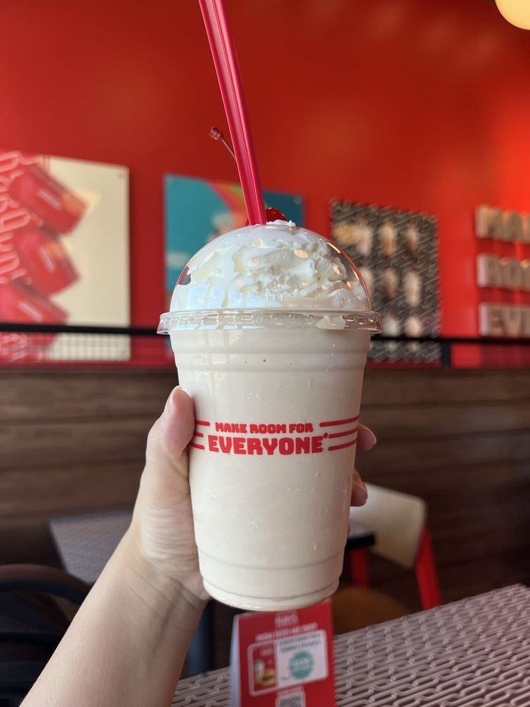 Ruby’s Shake Shop - Photo 2