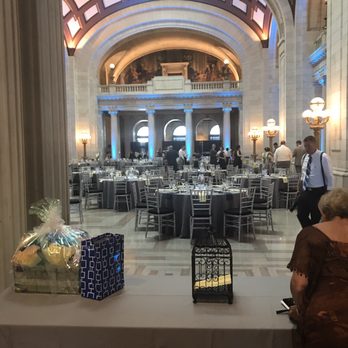 Old Courthouse - Landmarks & Historical Buildings Near Me - Cleveland, Ohio