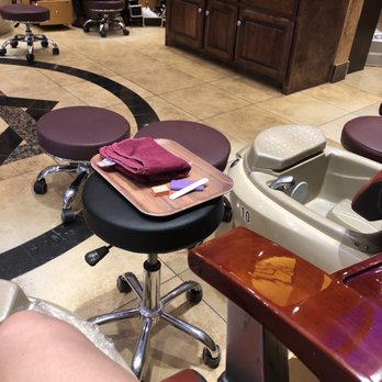 Upscale Nail Spa - USED tools sitting out waiting to be used on ME. I THINK NOT.. I had to ASK for a new pumice stone. - Nail Salons Near Me - Haslet, Texas