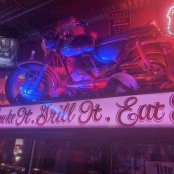 Cigars & Stripes BBQ Lounge - Tobacco Shops Near Me - Berwyn, Illinois