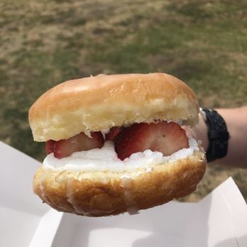 VegFest - Donut from donut friend. I didn't have this but my friend said it was delicious! - Festivals Near Me - Encino, California VegFest - Donut from donut friend. I didn't have this but my friend said it was delicious! - Festivals Near Me - Encino, California