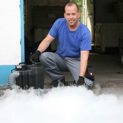 Wonsak Kohlensäure Service GmbH - Bodennebelmaschine mieten bei Wonsak 100% Hamburg