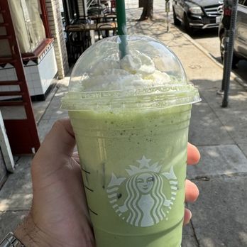 Starbucks - Coffee & Tea Near Me - Los Angeles, California Starbucks - Coffee & Tea Near Me - Los Angeles, California
