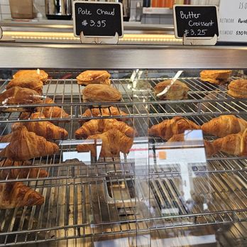 Paris Banh Mi - Pastry case - Sandwiches Near Me - Davis, California