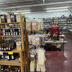 Hyline Orchard Farm Market