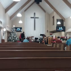 Shepherd of the Valley Lutheran Church - The warm vibe at Christmas is wonderful.