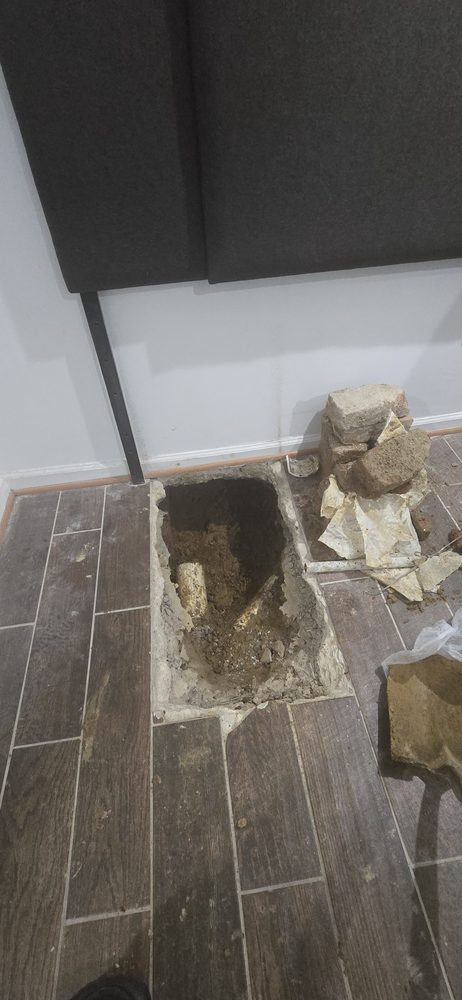 Slide of Freeline Plumbing Services