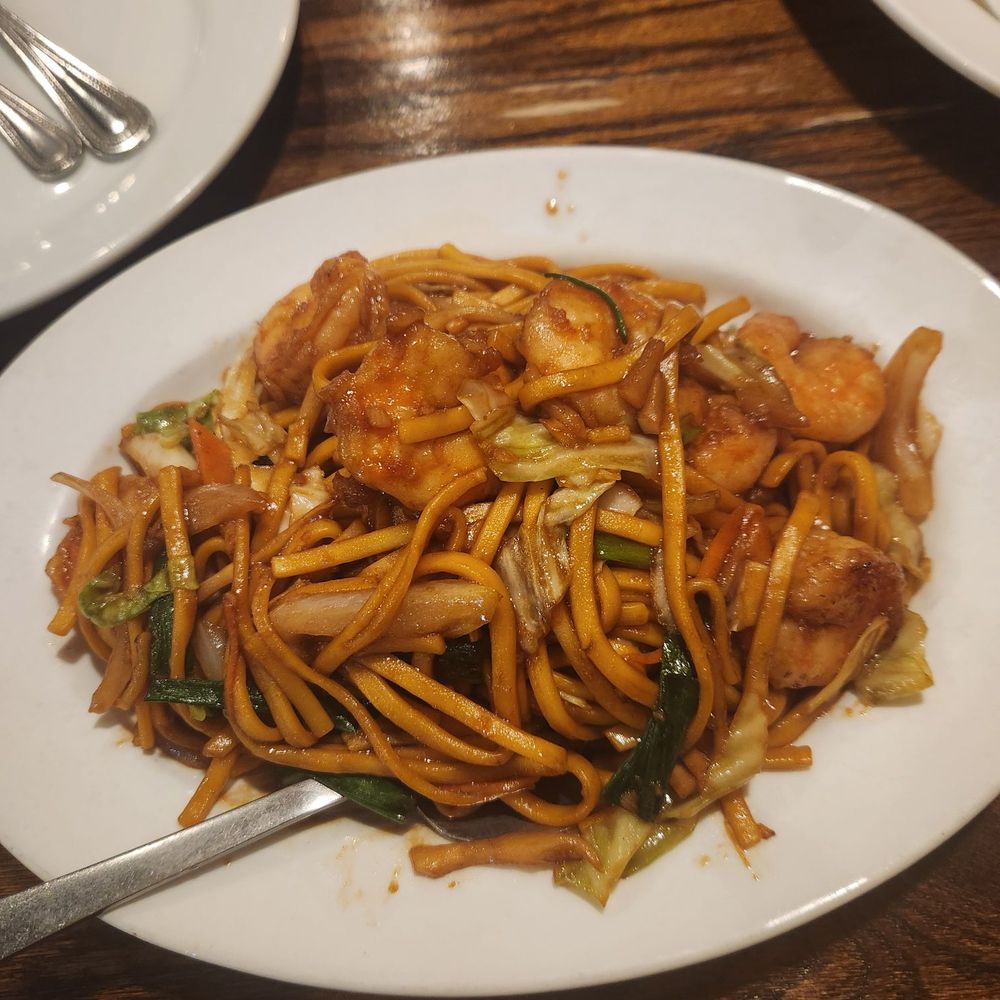 The Han Dynasty - Shrimp Lo Mein - Chinese Near Me - Fort Wayne, Indiana