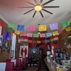 El Sabor De Mexico Bar &Grill - The inside of the restaurant