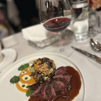Soupcon Restaurant - Rare filey mignon with swuash almost too besutiful to eat! - French Near Me - Crested Butte, Colorado Soupcon Restaurant - Rare filey mignon with swuash almost too besutiful to eat! - French Near Me - Crested Butte, Colorado