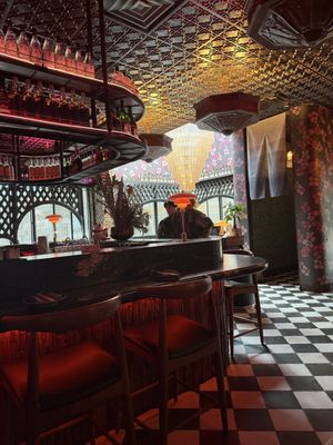 Hiro Bar Izakaya by null