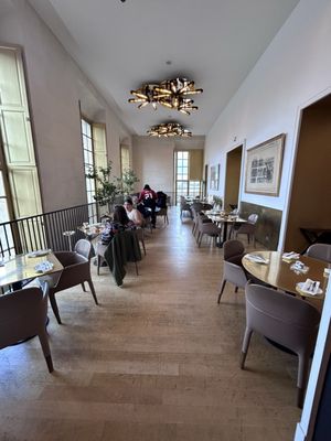 Ore - Ducasse au château de Versailles by null
