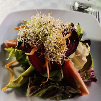 Alexander Restaurant - Beet salad - American Near Me - Centro, BCS Alexander Restaurant - Beet salad - American Near Me - Centro, BCS