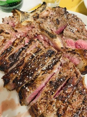 OSTERIA ACQUACHETA dal giovedì al lunedì pranzo e cena necessaria la prenotazione L'OSTESSA E L'OSTE AUGURANO BUONA VITA by null