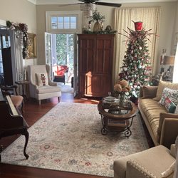 Jenny's Downtown Hideaway