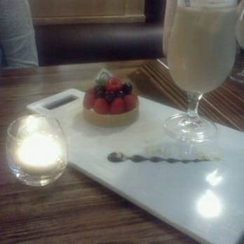 Caffe Concerto - Fruit tart - Pizza Near Me - Los Angeles, California