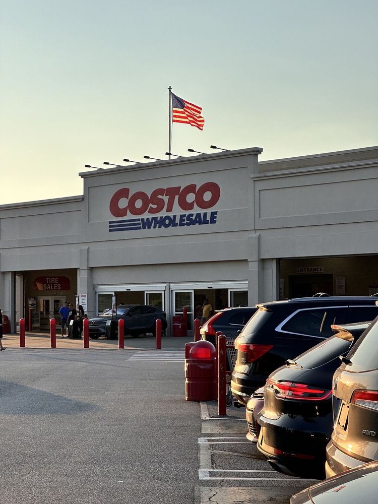 COSTCO Updated September 2024 103 Photos & 71 Reviews 900 Center