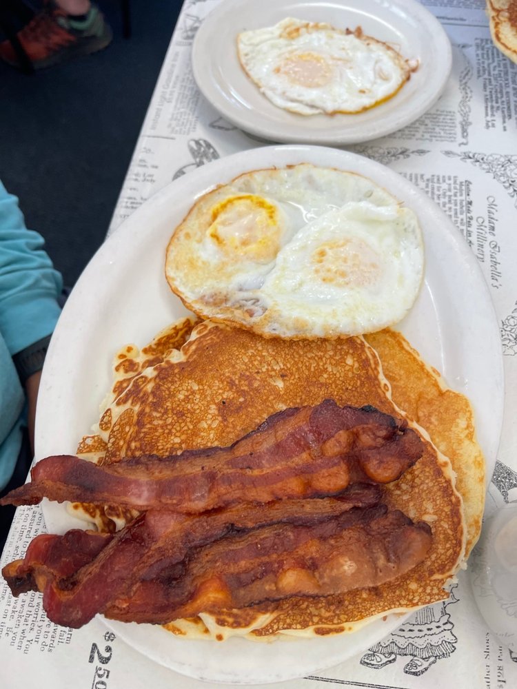 Save Inn Restaurant — Mexican restaurant in Kerrville
