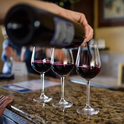 Gratta Wines and Market by null