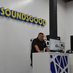 Car Stereo Installation 