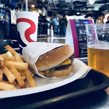 Cook's Corner - Cheeseburger combo - American Near Me - Trabuco Canyon, California