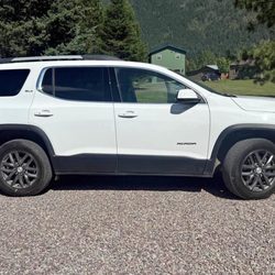 NW Montana Shuttle - 2019 GMC Acadia
 (6 Passengers)