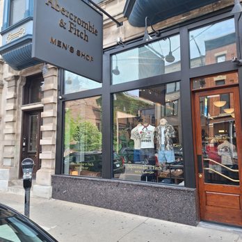 Abercrombie And Fitch - Men's Clothing Near Me - Chicago, Illinois Abercrombie And Fitch - Men's Clothing Near Me - Chicago, Illinois
