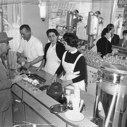 Santin Eis - 1954