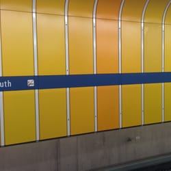 U-Bahnhof Holzapfelkreuth