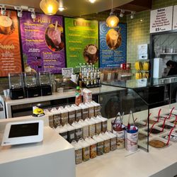 Bamboo Spoon Frozen Yogurt Cafe