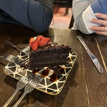 No6 - Restaurants Near Me - South Bend, Indiana No6 - Restaurants Near Me - South Bend, Indiana