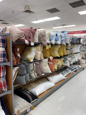 T J MAXX STORE - Updated January 2026 - 25 Photos - 4340 13th Ave S