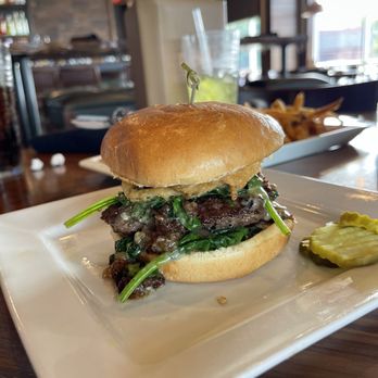 BRU Burger Bar - Fort Mitchell - Stilton Blue Cheese Burger - New American Near Me - Fort Mitchell, Kentucky BRU Burger Bar - Fort Mitchell - Stilton Blue Cheese Burger - New American Near Me - Fort Mitchell, Kentucky
