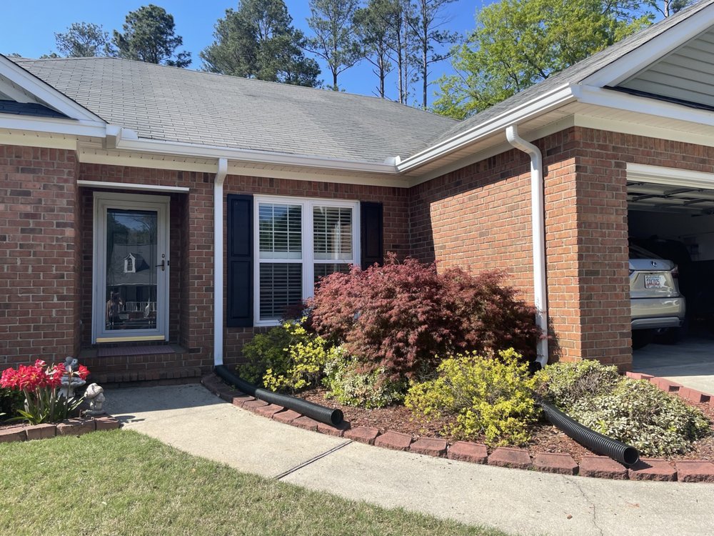 Slide of Lovelace Roofing